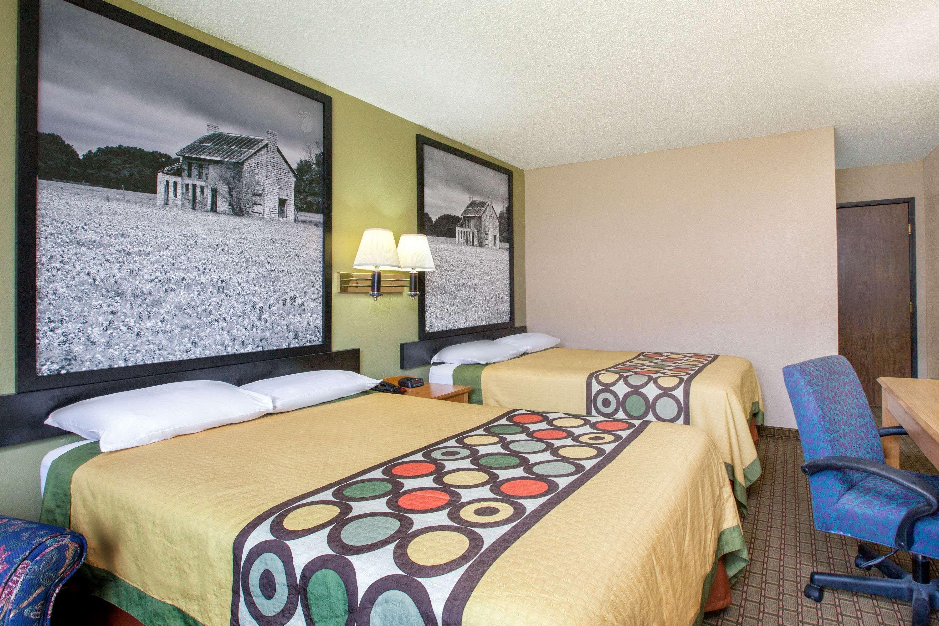 Super 8 By Wyndham Sherman Luaran gambar